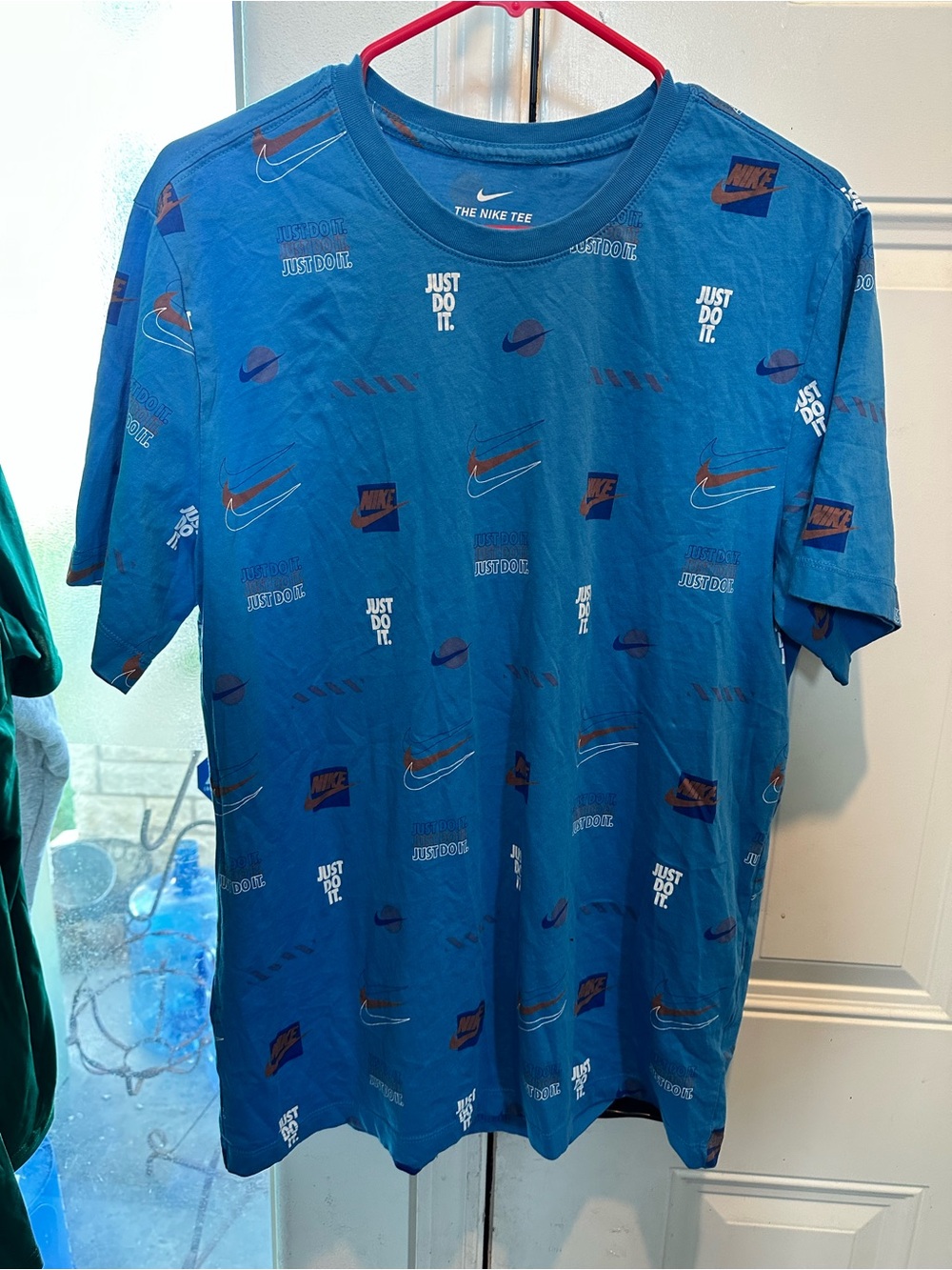 Nike Sportswear All-Over Print Just Do It T-Shirt 100% Cotton Like New